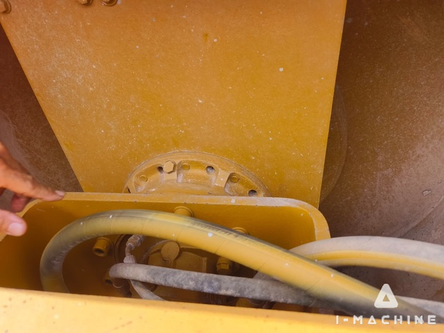 CATERPILLAR CS533C