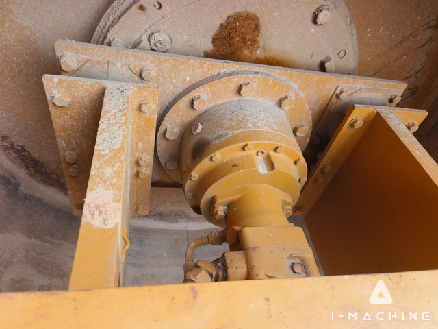 CATERPILLAR CS533C