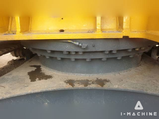 KOMATSU PC288U