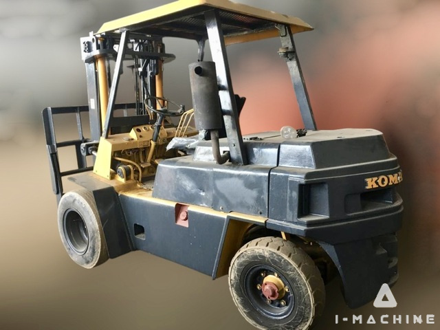 KOMATSU FD40-3