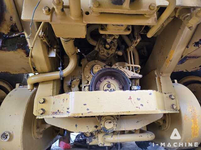 KOMATSU GD37-6H