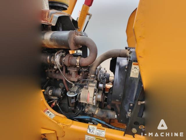 CASE 580 SUPER M1