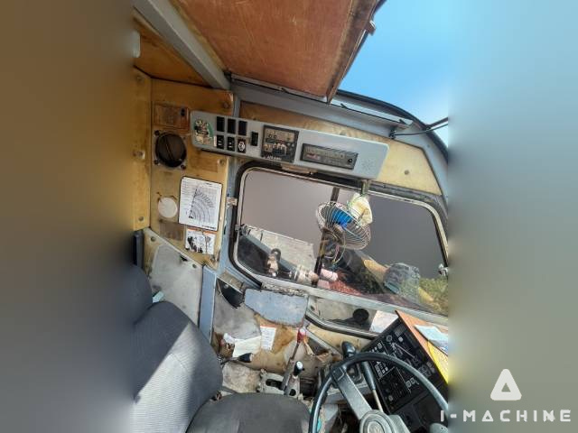 KOBELCO RK250-3