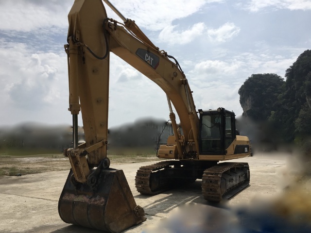 CATERPILLAR 330BL