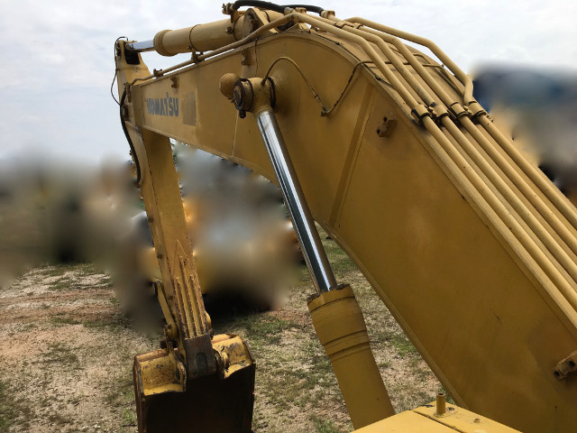 KOMATSU PC450-6E