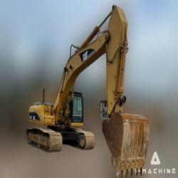 Excavator CATERPILLAR 330D Crawler Excavator MALAYSIA, PERAK