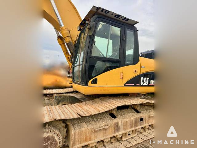 CATERPILLAR 330D