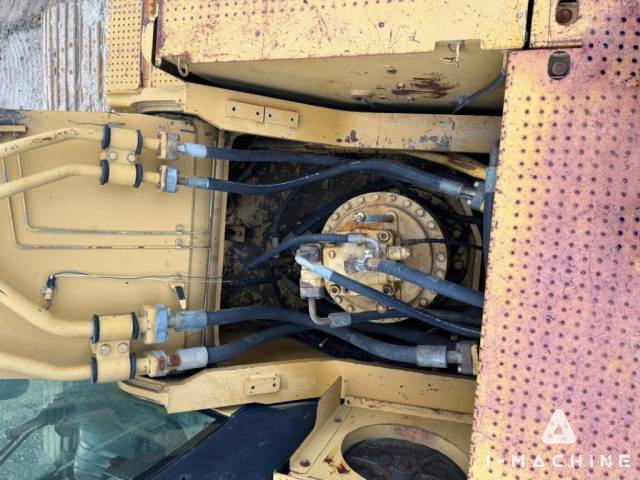 CATERPILLAR 330D