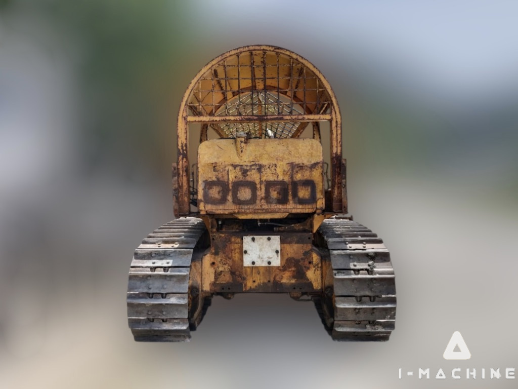 CATERPILLAR D6C