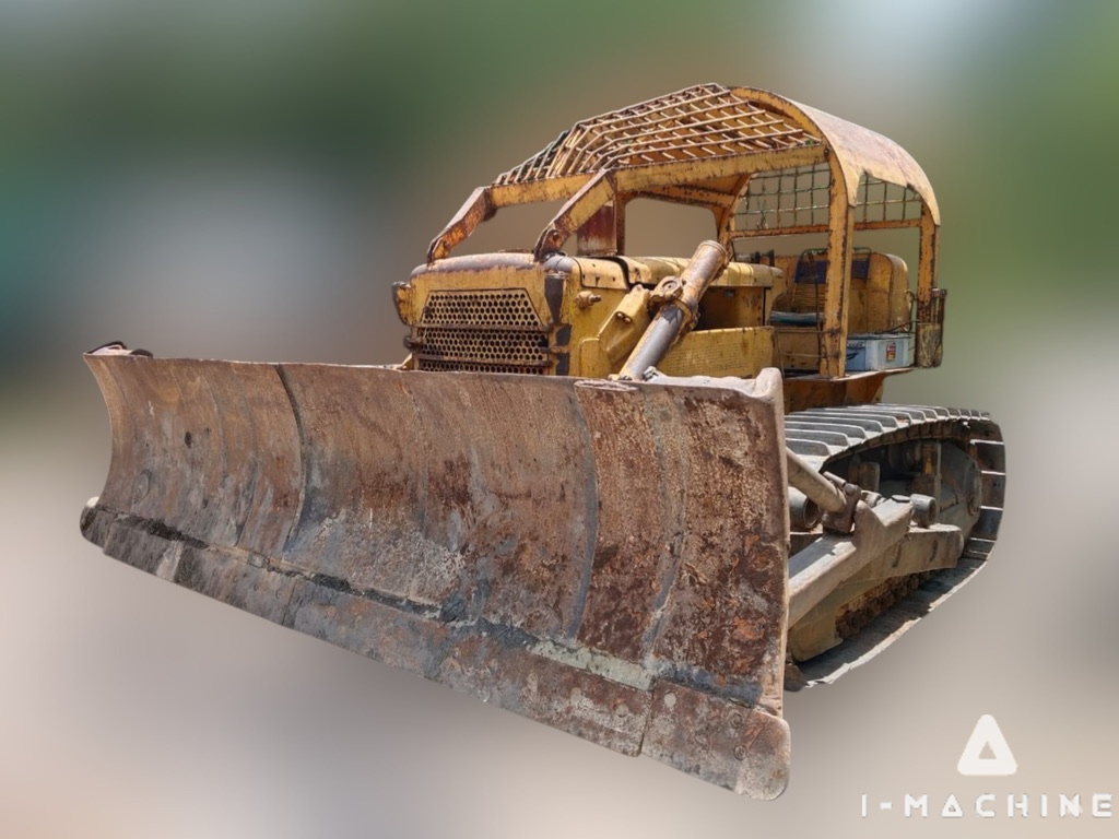 CATERPILLAR D6C