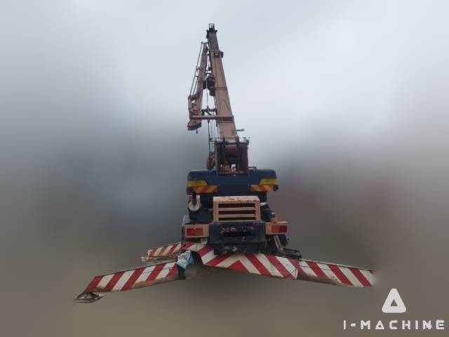 KOBELCO RK250-3