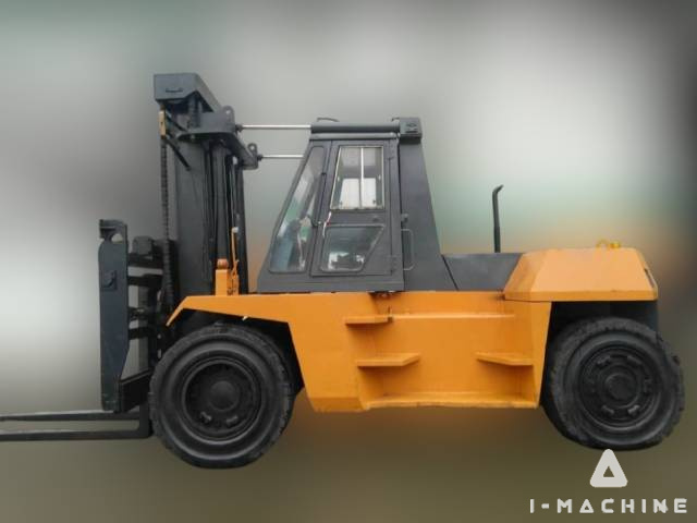 KOMATSU FD200