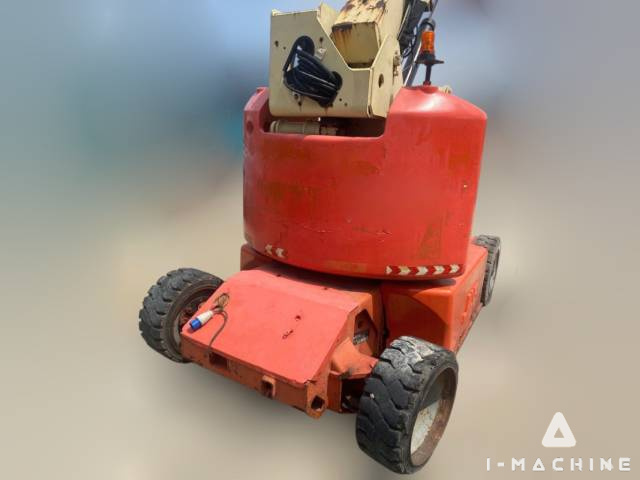 JLG E400An