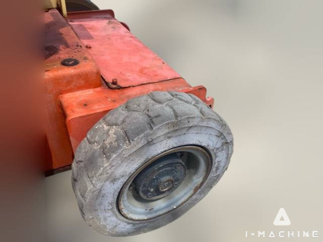 JLG E400An