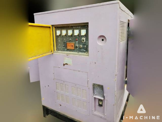 KOBELCO SK200-8