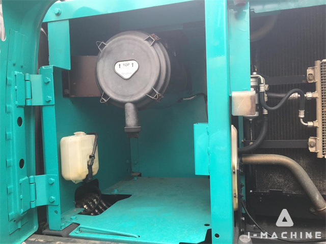 KOBELCO SK200-8