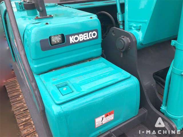 KOBELCO SK200-8