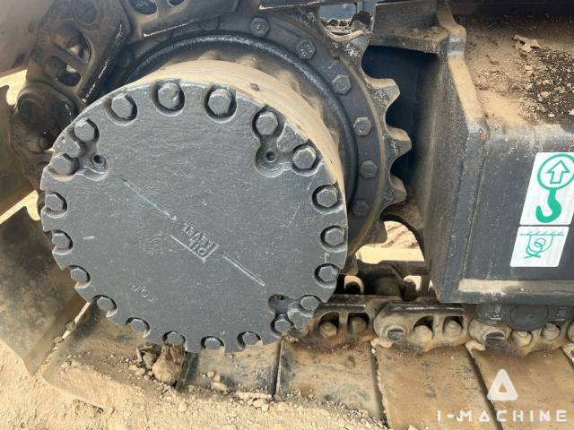 KOMATSU PC200LC-7