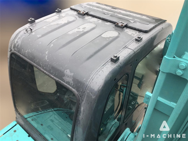 KOBELCO SK200-8