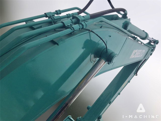 KOBELCO SK200-8