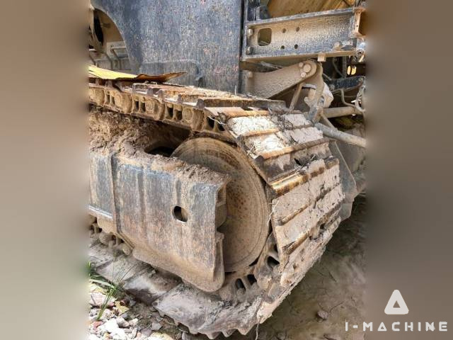 KOMATSU BR380JG
