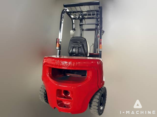 NISSAN 01ZFJ02A25U