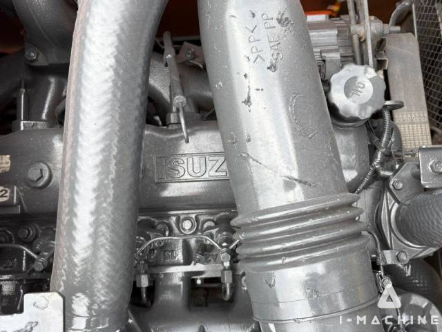 HITACHI ZX200-5G