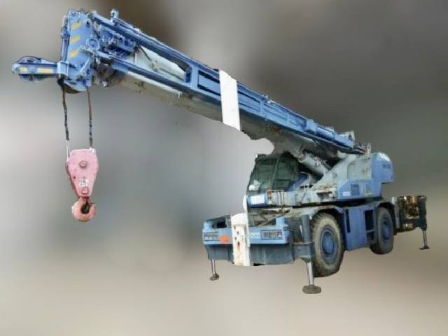 TADANO GR250N-1