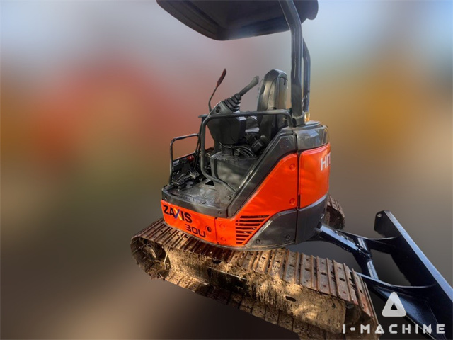 HITACHI ZX30U-2