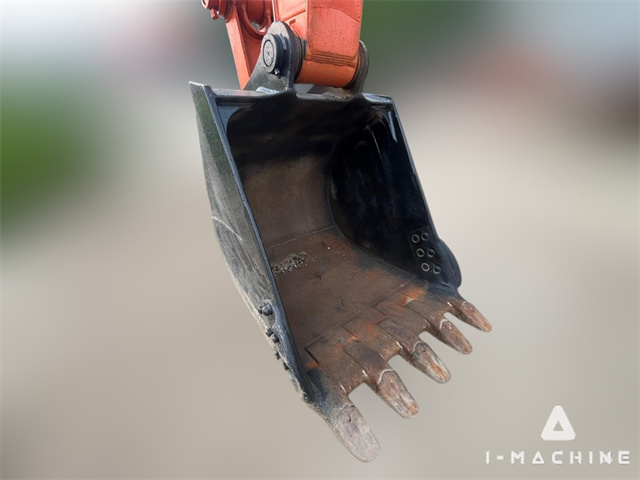 HITACHI ZX210LCK