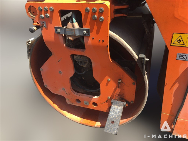 DYNAPAC CG233HF