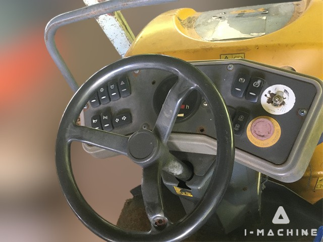 VOLVO DD25