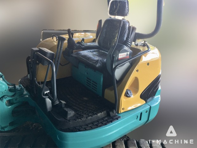 KUBOTA U40-5