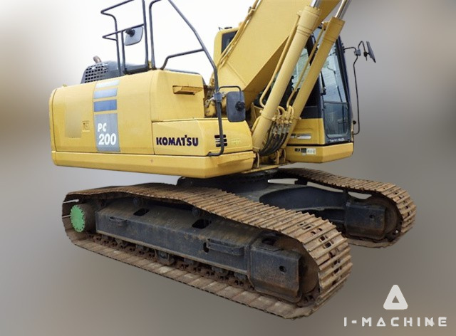 KOMATSU PC200-10