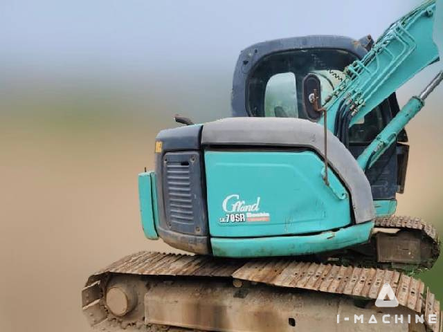 KOBELCO SK70SR