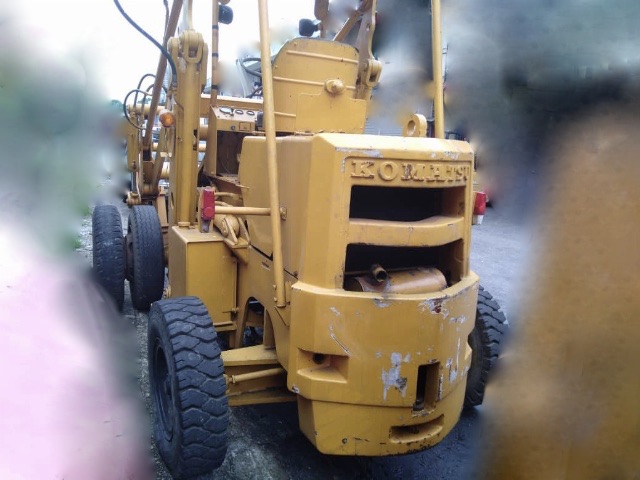 KOMATSU SD23-1