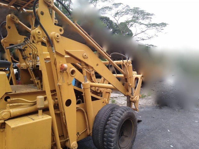 KOMATSU SD23-1