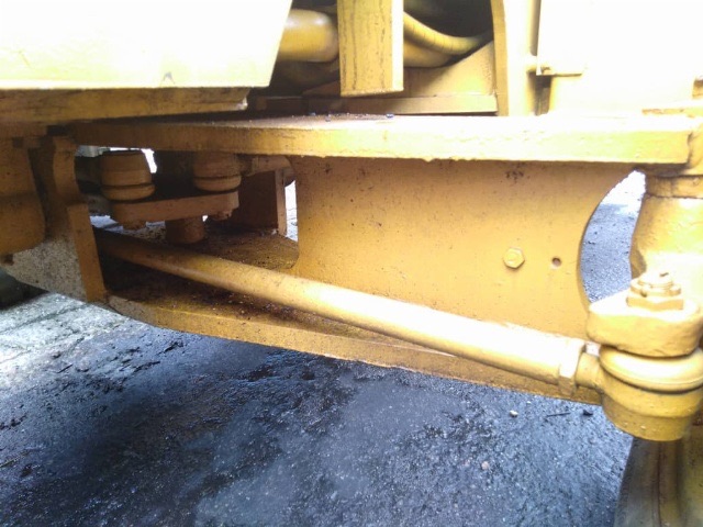KOMATSU SD23-1