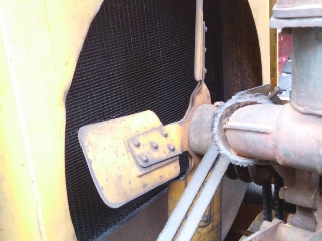 KOMATSU SD23-1