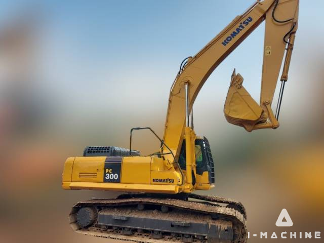 KOMATSU PC300-7EO