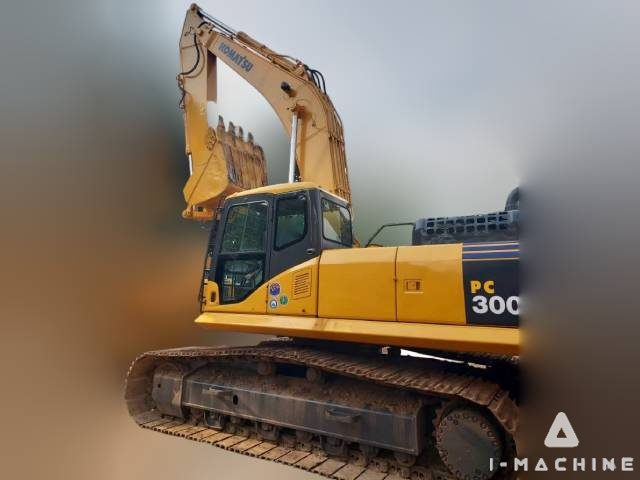 KOMATSU PC300-7EO