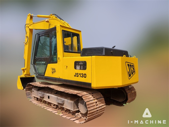 JCB JS130