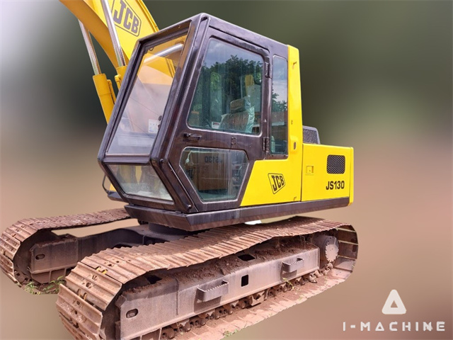 JCB JS130