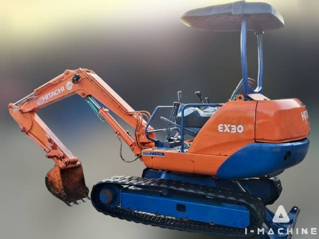 HITACHI EX30