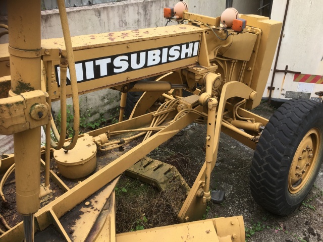MITSUBISHI MG330