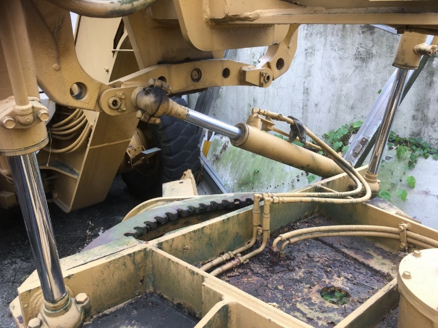 MITSUBISHI MG330