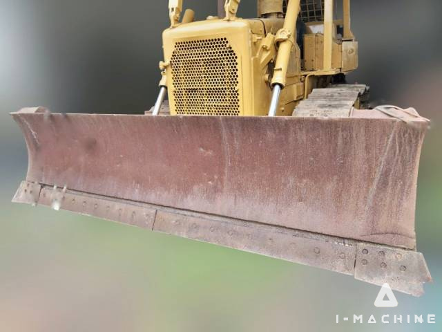 CATERPILLAR D6D