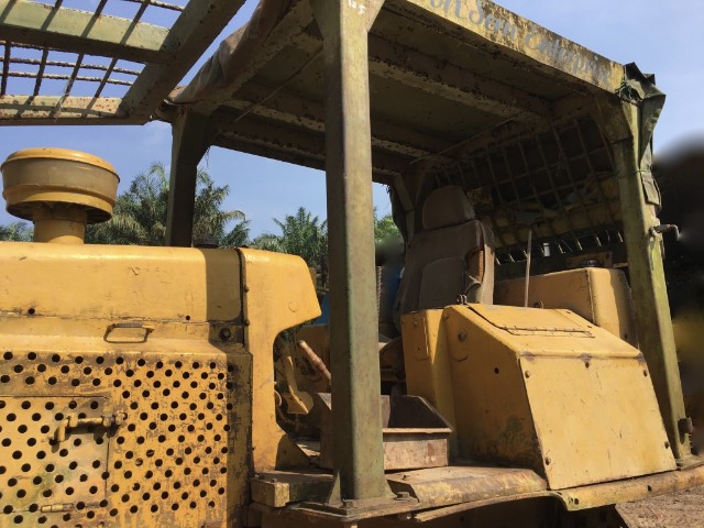 CATERPILLAR D6D