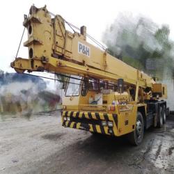 Cranes P&H T200M Mobile Crane MALAYSIA, JOHOR