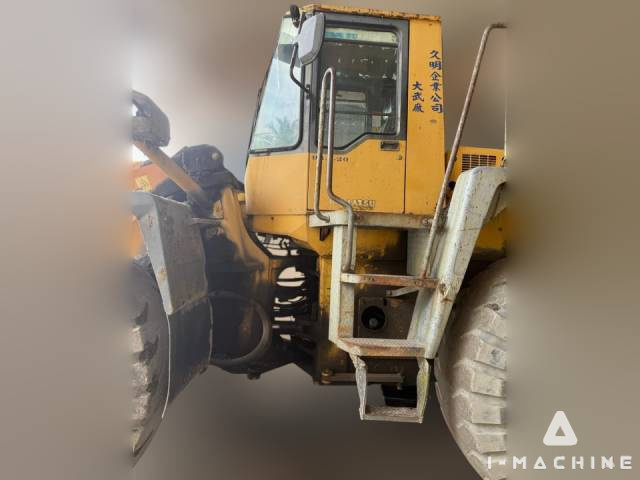 KOMATSU WA470-3